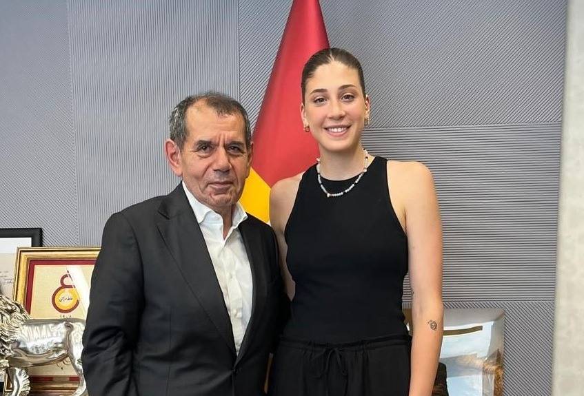 Galatasaray'a gelmeden neler yaptın öyle? Dünya hayran kaldı 1